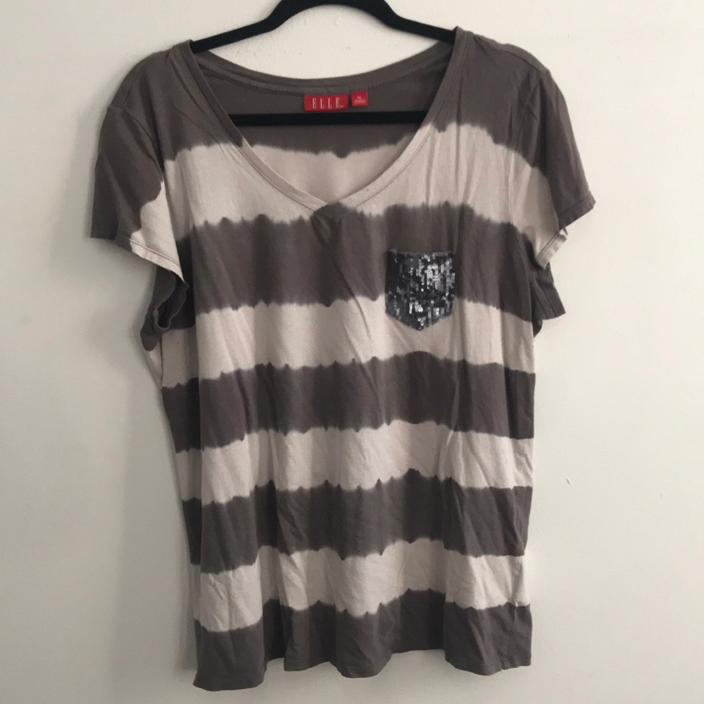 V-neck T-shirt with sequin pocket